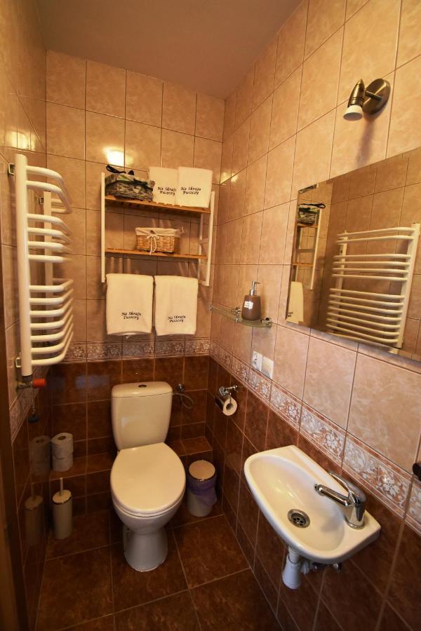 Pokoje Goscinne Na Skraju Puszczy Pogorzelce Bagian luar foto
